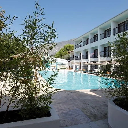 Ξενοδοχείο Golden Life & 4*