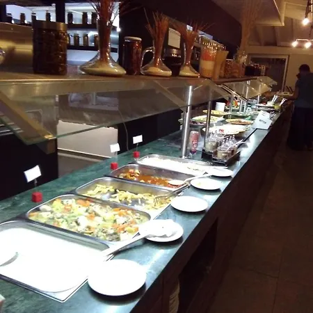 Golden Life & Ξενοδοχείο 4*