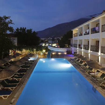 Golden Life & Ξενοδοχείο 4*