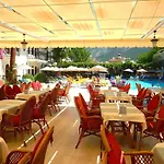 Golden Life & Hotell Öludeniz