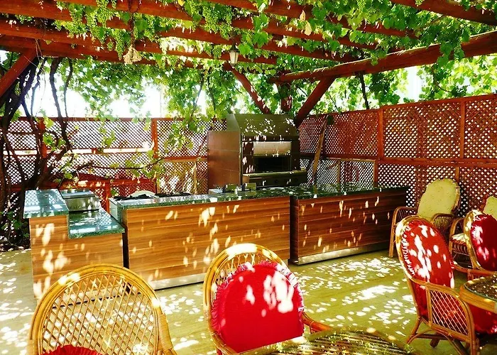 Golden Life & Hotel 4*